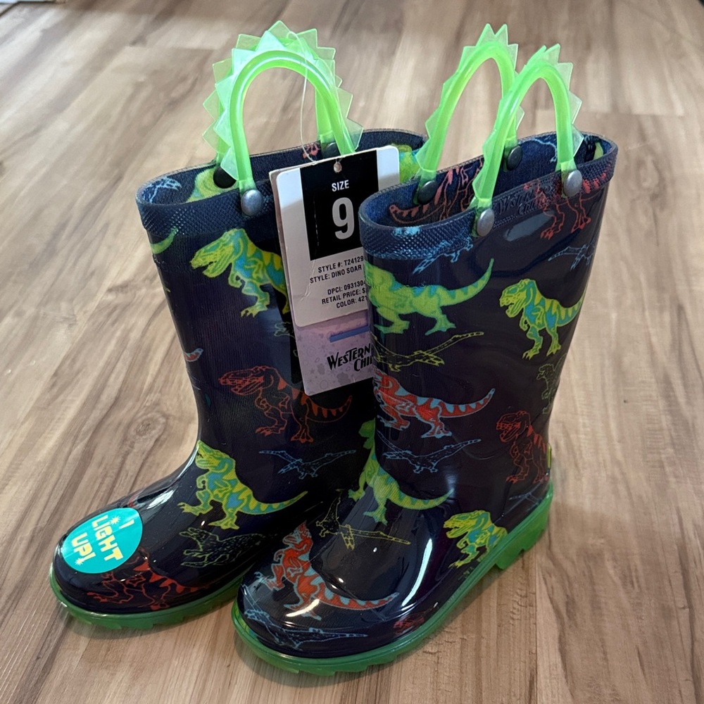 Western Chief Light up Rain Boots, Toddler size 9, ✨ Brand New ✨